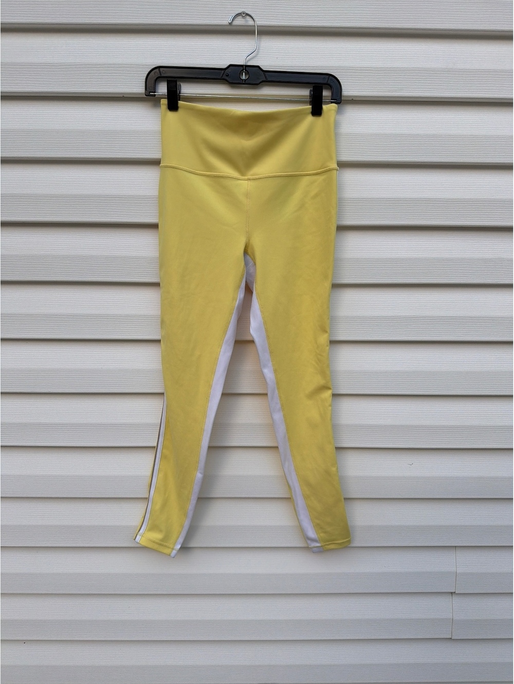Athleta Women's S Pale Yellow Ultra High Rise Elation Tight Leggings Lycra